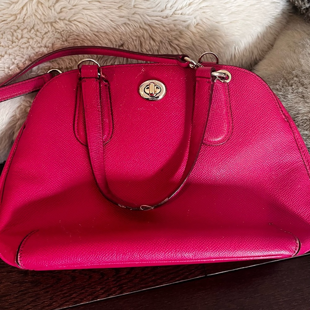 Coach 💫 Leather frame purse, Magenta 🌺